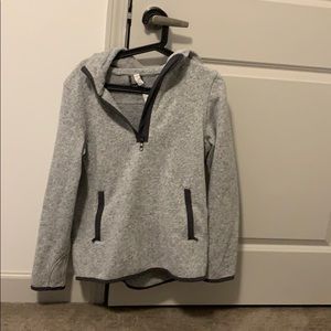 Grey Lululemon Pullover w/Hoodie